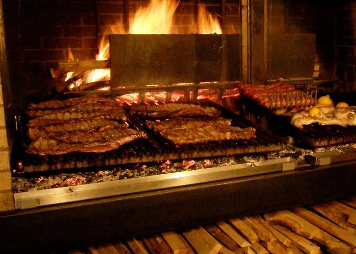 Hotel Parrilla El Zangano Boal